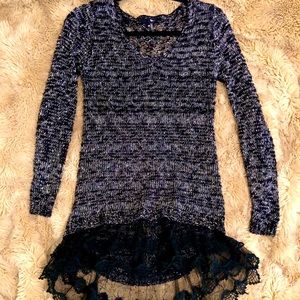 Fancy flirty top with lace accent